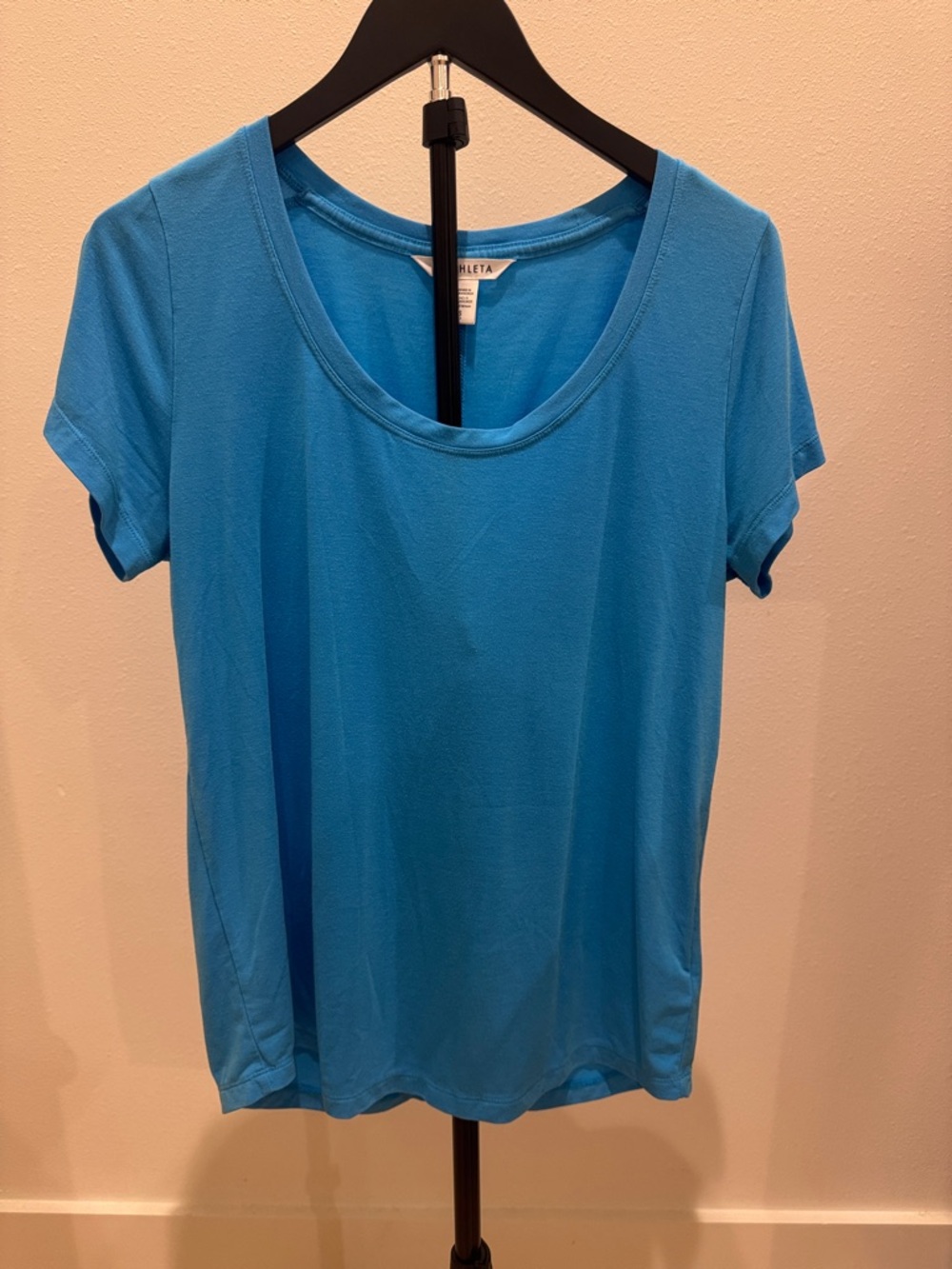 Athleta Teal‎ Scoop Neck Short Sleeve Tee